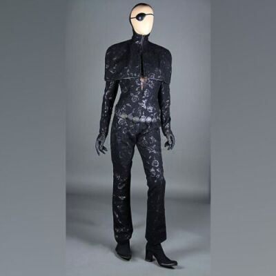 FARSCAPE (1999-2003) - Pa'u Zotoh Zhaan's (Virginia Hey) Pirate Costume