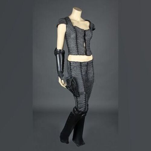 FARSCAPE (1999) & FARSCAPE: THE PEACEKEEPER WARS (2004) - Chiana's (Gigi Edgley) Costume