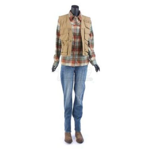 Lot # 22: Mary Cheney's Family Lunch Costume
