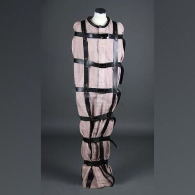 FARSCAPE (1999-2003) - Pa'u Zotoh Zhaan's (Virginia Hey) Prison Restraint Jacket