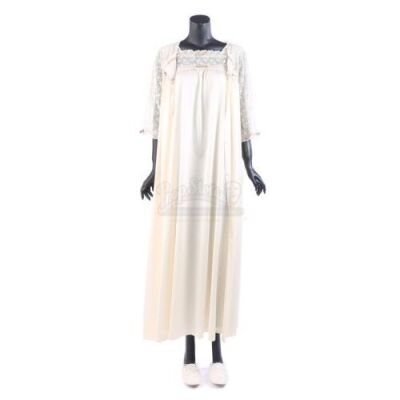 Lot # 76: Lynne Cheney's Rumsfeld Call to Cheney 1973 Costume