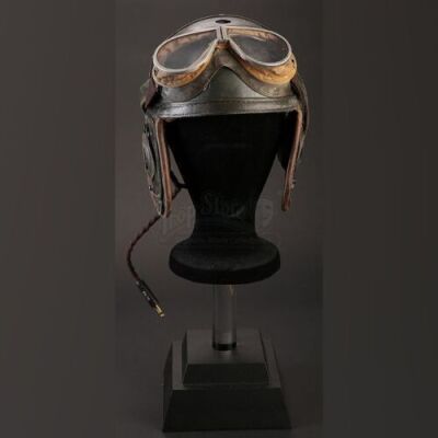 Lieutenant Parker's (Xavier Samuel) Tanker Helmet