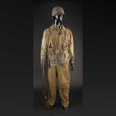U.S. Infantry Uniform with Rifle