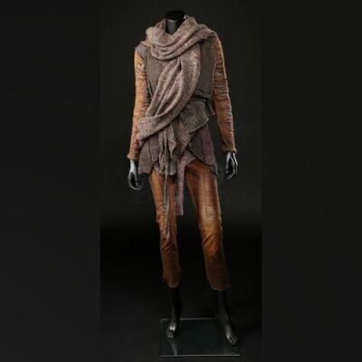 Ila Costume