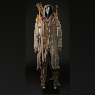 Noah Journeying Costume