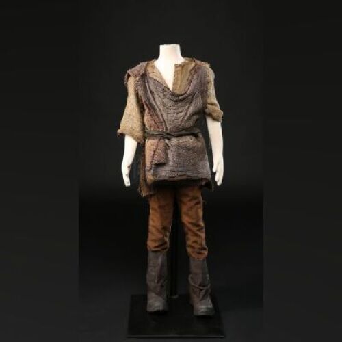 Young Ila Photo Double Costume