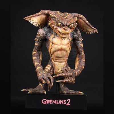 GREMLINS 2: THE NEW BATCH (1990) - Full-Size Gremlin Puppet