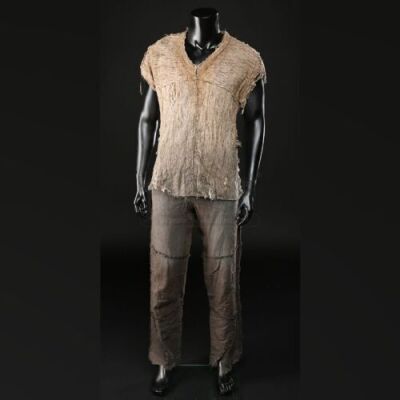 Noah Beach Cave Costume