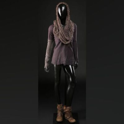 Naameh Costume