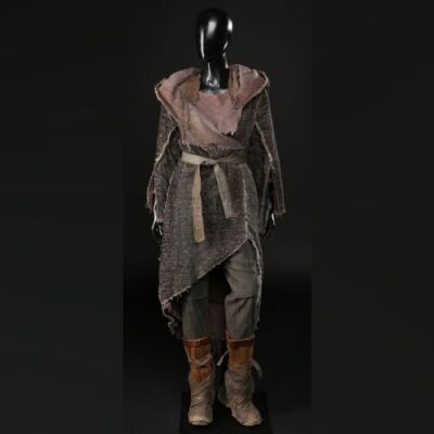 Naameh Costume