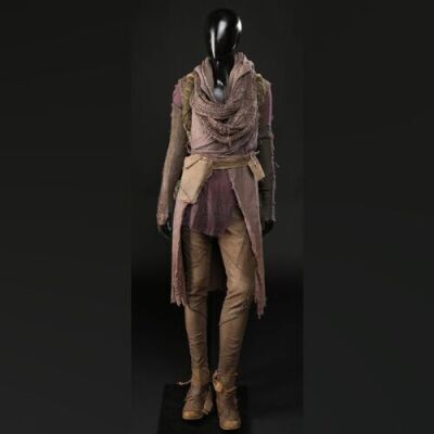 Naameh Costume and Trekking Pack