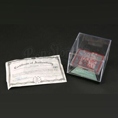 UNKNOWN PRODUCTION - Piece of Actual Coal Recovered from RMS Titanic