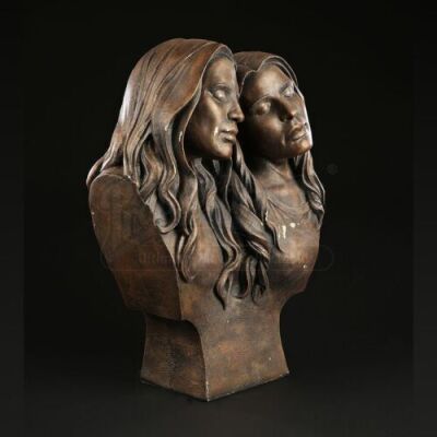WHITE CHICKS (2004) - Wilson Sister Bust Crew Gift