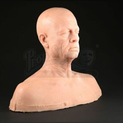 THE CURIOUS CASE OF BENJAMIN BUTTON (2008) - Benjamin Button (Brad Pitt) Silicone Skin Reference Bust