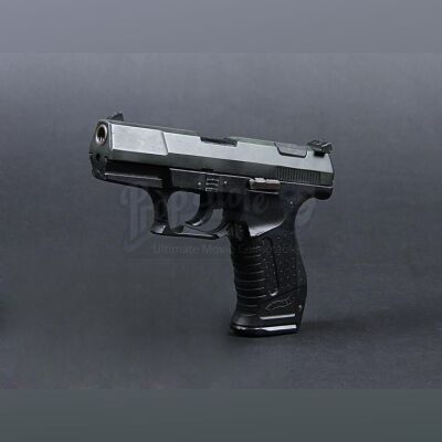 DIE ANOTHER DAY (2002) - James Bond's (Pierce Brosnan) Walther P99 Pistol