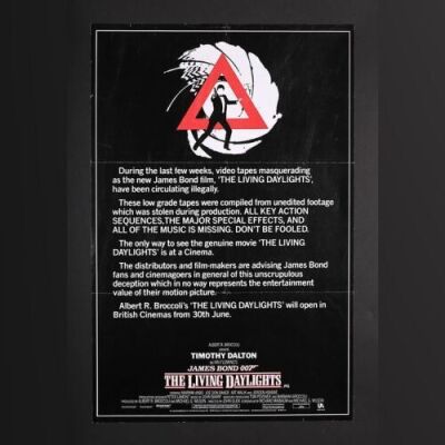 Lot #165 - JAMES BOND: THE LIVING DAYLIGHTS (1987) - UK Double-Crown "Anti-Piracy" Poster 1987