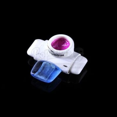 MINORITY REPORT (2002) - John Anderton's (Tom Cruise) Hero Neuroin Inhaler