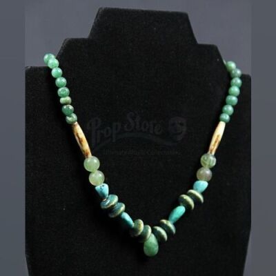 SAHARA (2005) - Dirk Pitt's (Matthew McConaughey) Necklace