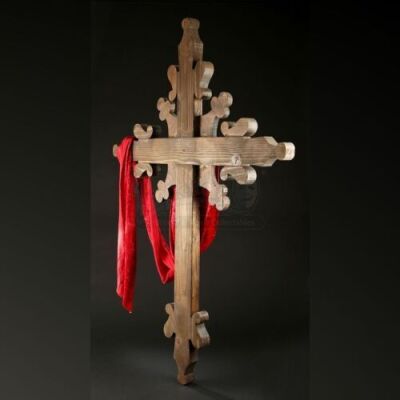 CINOVATION - Cinovation Wooden Cross Decoration