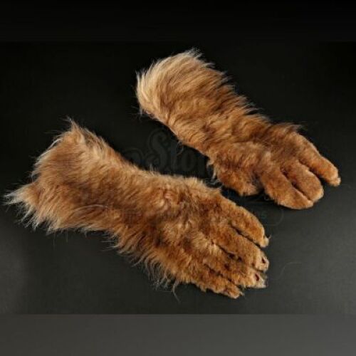 BEAUTY AND THE BEAST (1987-1990) - Vincent (Ron Perlman) Fur Gloves