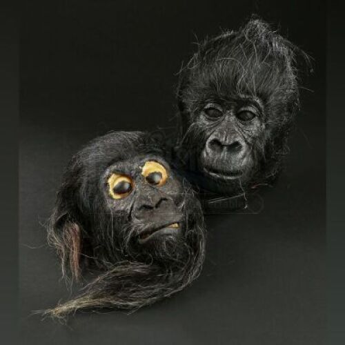 GORILLAS IN THE MIST (1988) - Pair of Baby Gorilla Heads