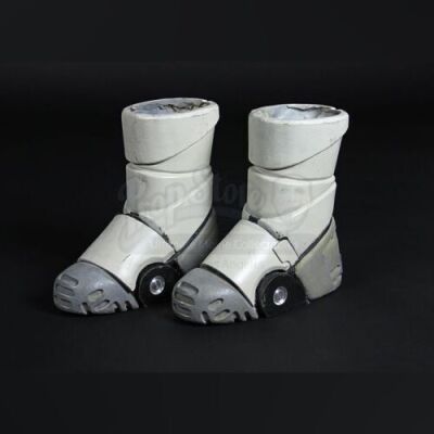 STAR TREK VI: THE UNDISCOVERED COUNTRY (1991) - Assassin's Magnetic Boots