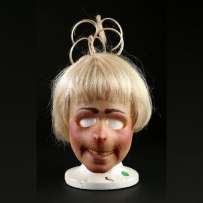 HOW THE GRINCH STOLE CHRISTMAS (2000) - Who Wig and Background Mask