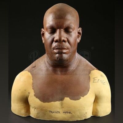 NUTTY PROFESSOR 2: THE KLUMPS (2000) - Ernie Klump (Eddie Murphy) Paint Test Bust