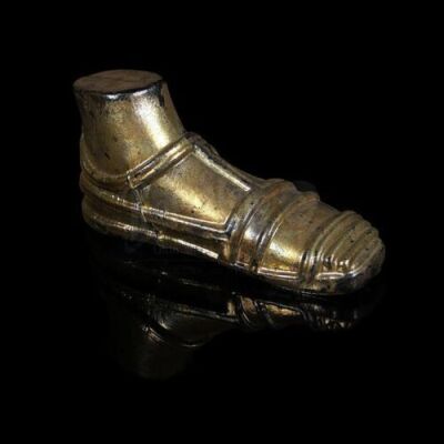 STAR WARS: A NEW HOPE (1977) - C-3PO (Anthony Daniels) Droid Foot