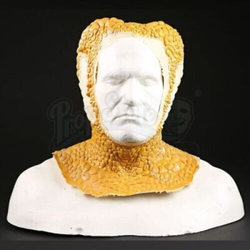 MEN IN BLACK II (2002) - Corn Face Alien (Michael Garvey) Unfinished Cowl