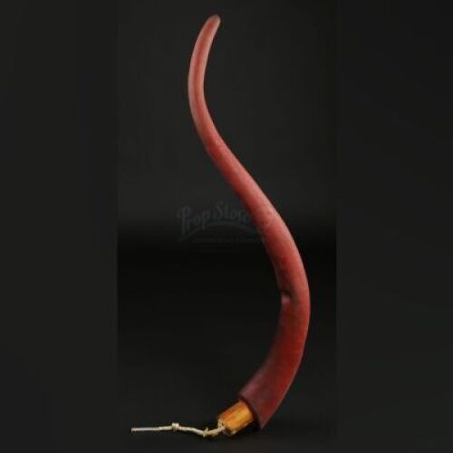 HELLBOY (2004) - Hellboy&Atilde;&cent;&acirc;&sbquo;&not;&acirc;&bdquo;&cent;s (Ron Perlman) Tail