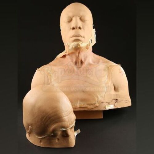 NORBIT (2007) - Mr. Wong&Atilde;&cent;&acirc;&sbquo;&not;&acirc;&bdquo;&cent;s (Eddie Murphy) Head and Neck Appliance