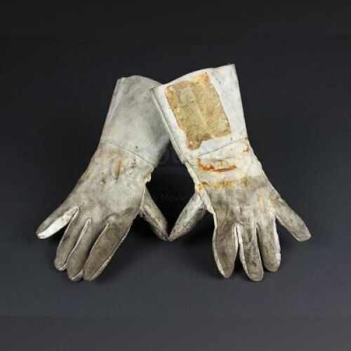 STAR WARS: THE EMPIRE STRIKES BACK (1980) - Hoth Rebel Trooper Gloves