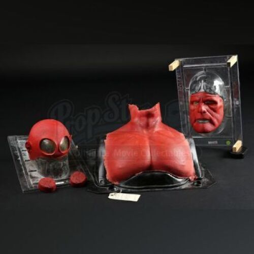 HELLBOY (2004) - Hellboy (Ron Perlman) Appliance Set