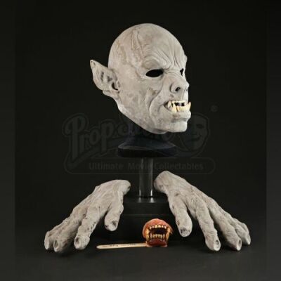 THE WOLFMAN (2010) - Unfinished Sir Talbot Stunt Werewolf Mask with Hands and Teeth