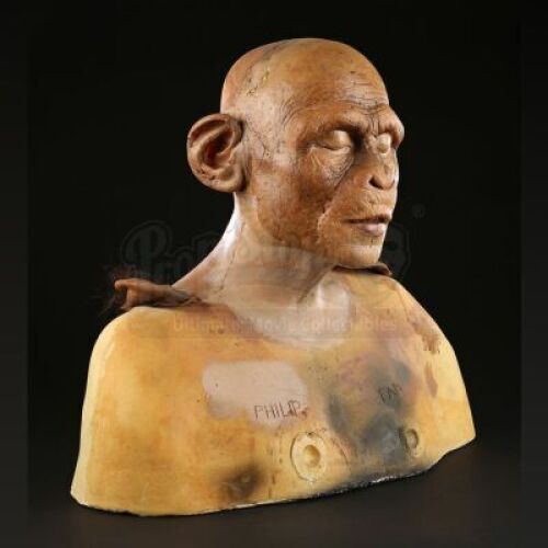 PLANET OF THE APES (2001) - Chimp (Philip Tan) Paint Test Bust