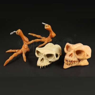 GREMLINS 2: THE NEW BATCH (1990) - Pair of Gremlin Skeleton Skulls and Feet