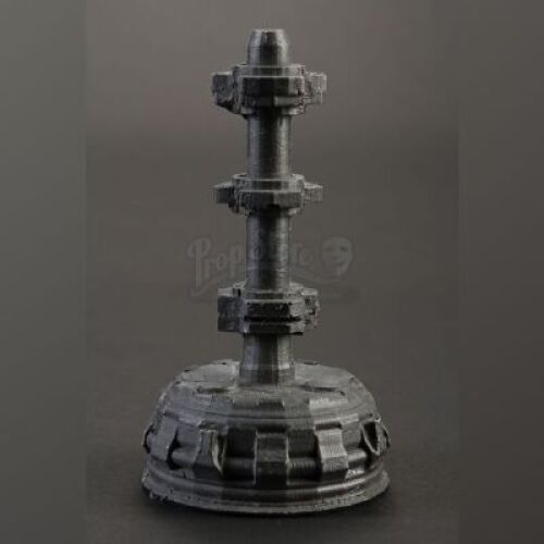 STARSHIP TROOPERS (1997) - Battle-Damaged Rodger Young Miniature
