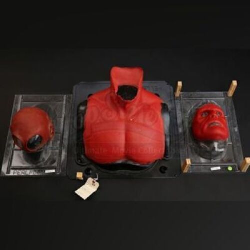 HELLBOY (2004) - Lot of Hellboy Appliances