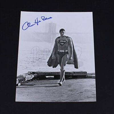 SUPERMAN (1978) - Christopher Reeve Signed Promotional Photograph