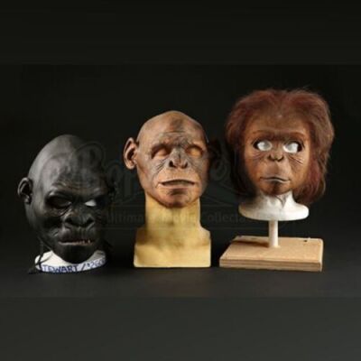 PLANET OF THE APES (2001) - Lot of Ape Masks