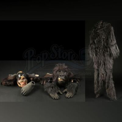 VARIOUS PRODUCTION - Gorilla Costume Components