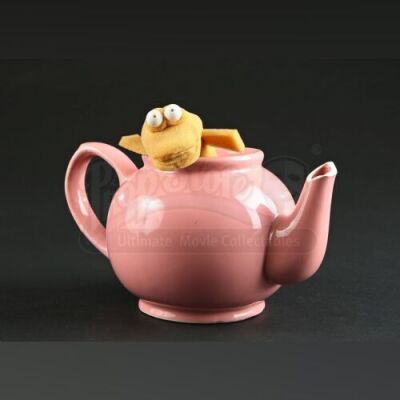 DR. SEUSS' THE CAT IN THE HAT (2003) - Prototype Fish in Teapot