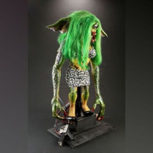 GREMLINS 2: THE NEW BATCH (1990) - Greta Gremlin Puppet