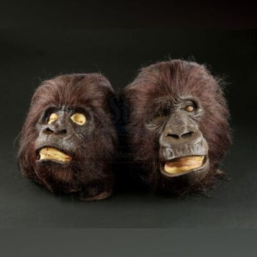 GORILLAS IN THE MIST (1988) - Pair of Gorilla Heads