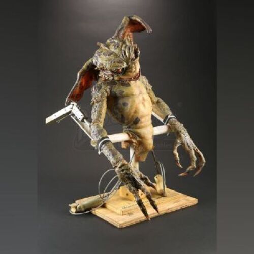 GREMLINS 2: THE NEW BATCH (1990) - Gremlin Puppet