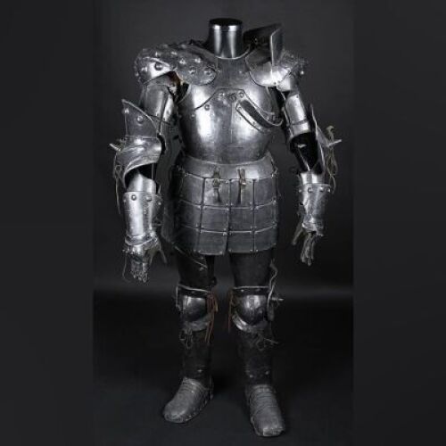 EXCALIBUR (1981) - Leondegrance's (Patrick Stewart) Suit of Black Armour