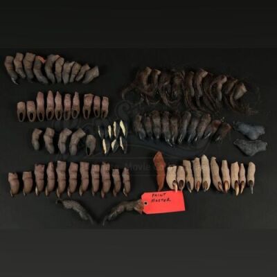 CURSED (2005) - Werewolf Fingers