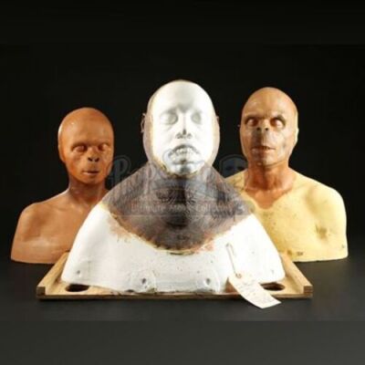 PLANET OF THE APES (2001) - Ari (Helena Bonham Carter), Limbo (Paul Giamatti), and Chimp Painted Busts