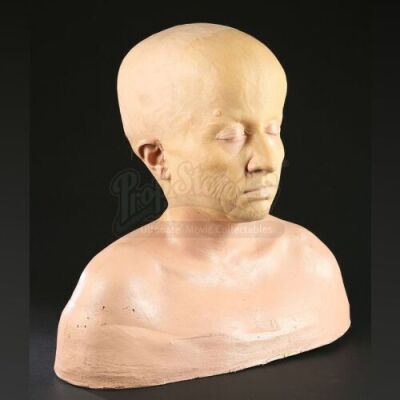 KIMBERLY AKIMBO - Kimberly Akimbo Appliances on Bust